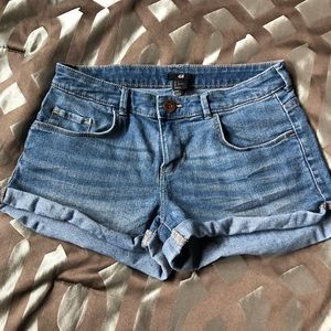 H&M shorts size 36